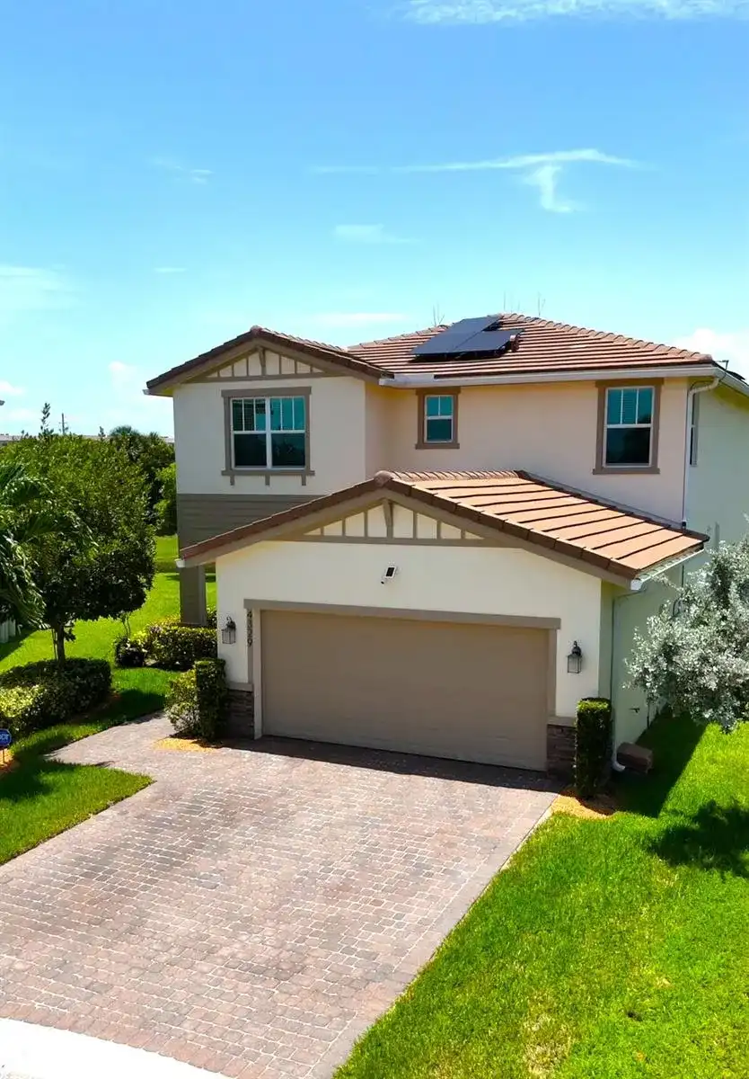 4329 Marina Way, Deerfield Beach FL 33064