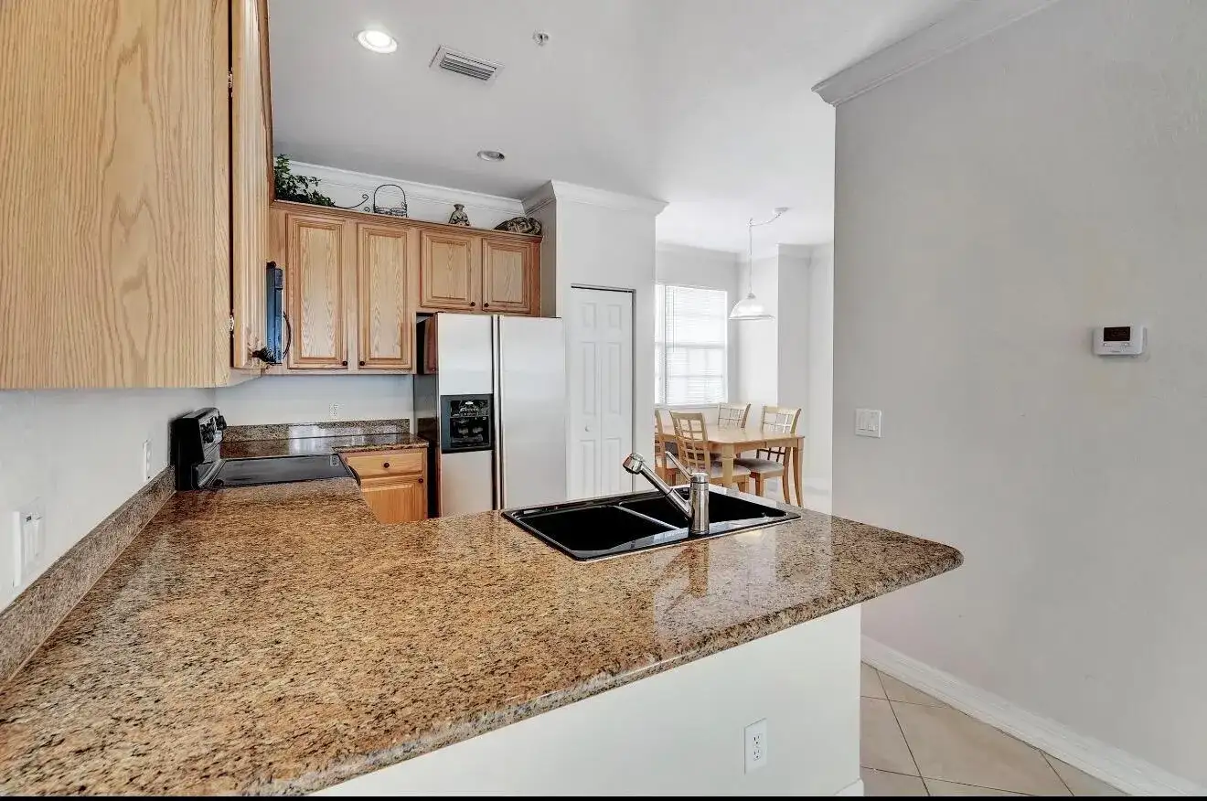 133 Harbors Way, Boynton Beach FL 33435 photo 5