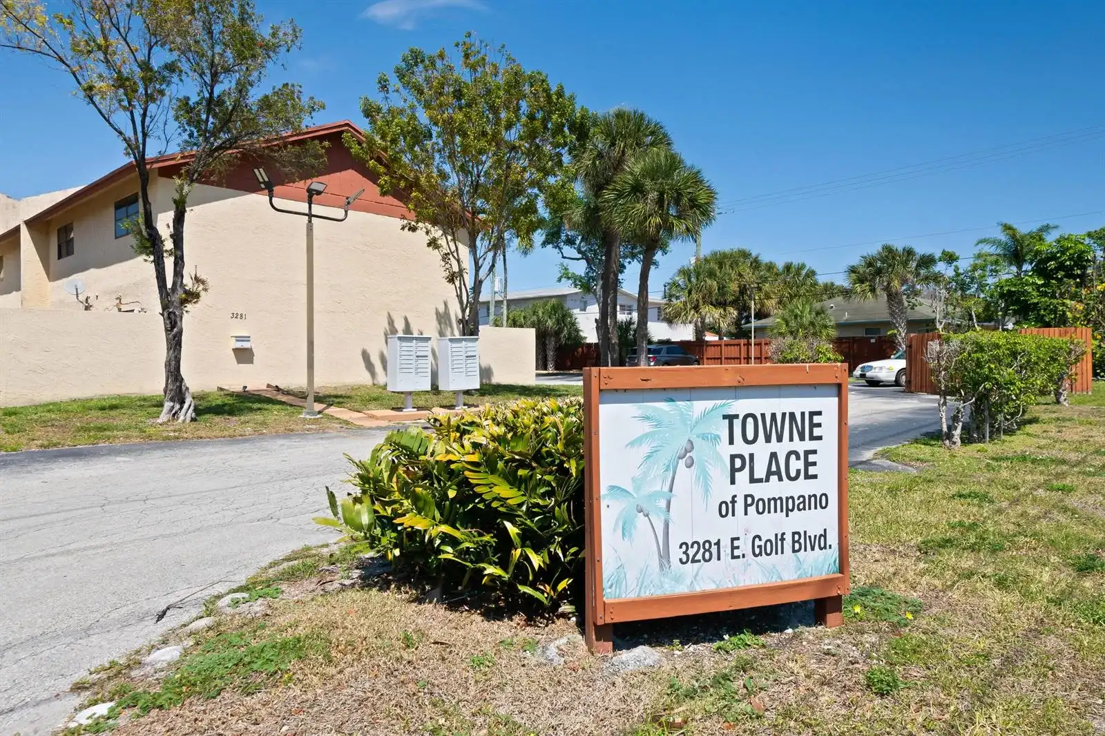 3281 E GOLF Boulevard # 17, Pompano Beach FL 33064