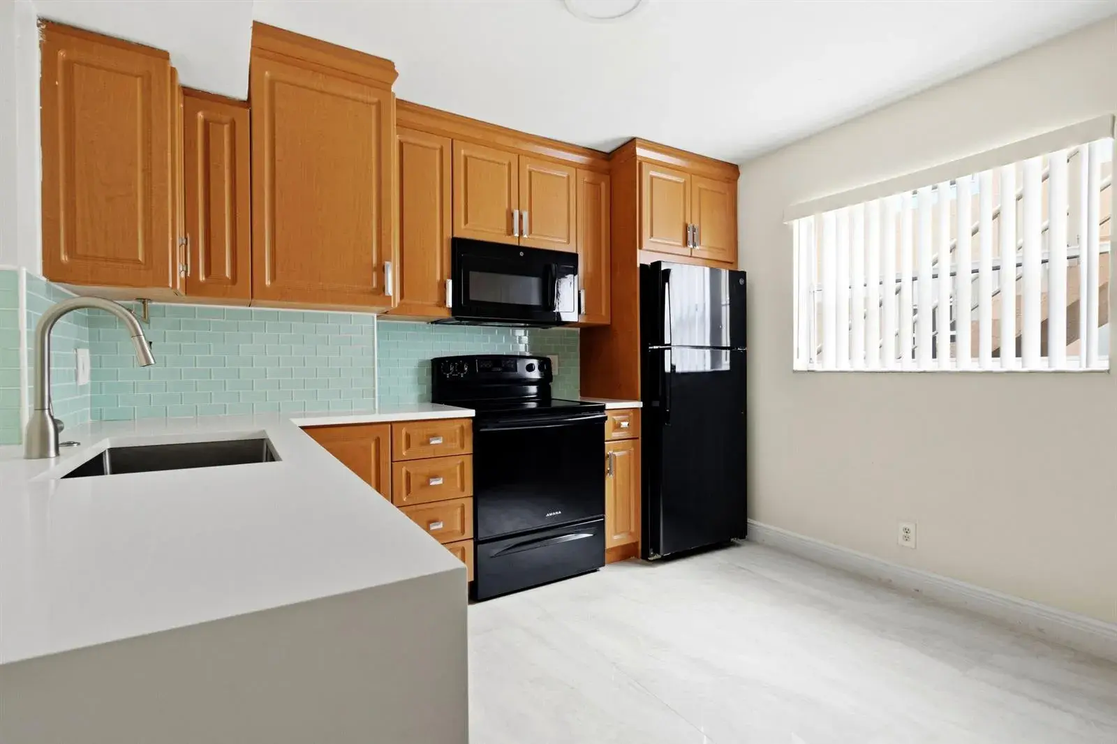 12069 ROYAL PALM Boulevard # 3I, Coral Springs FL 33065