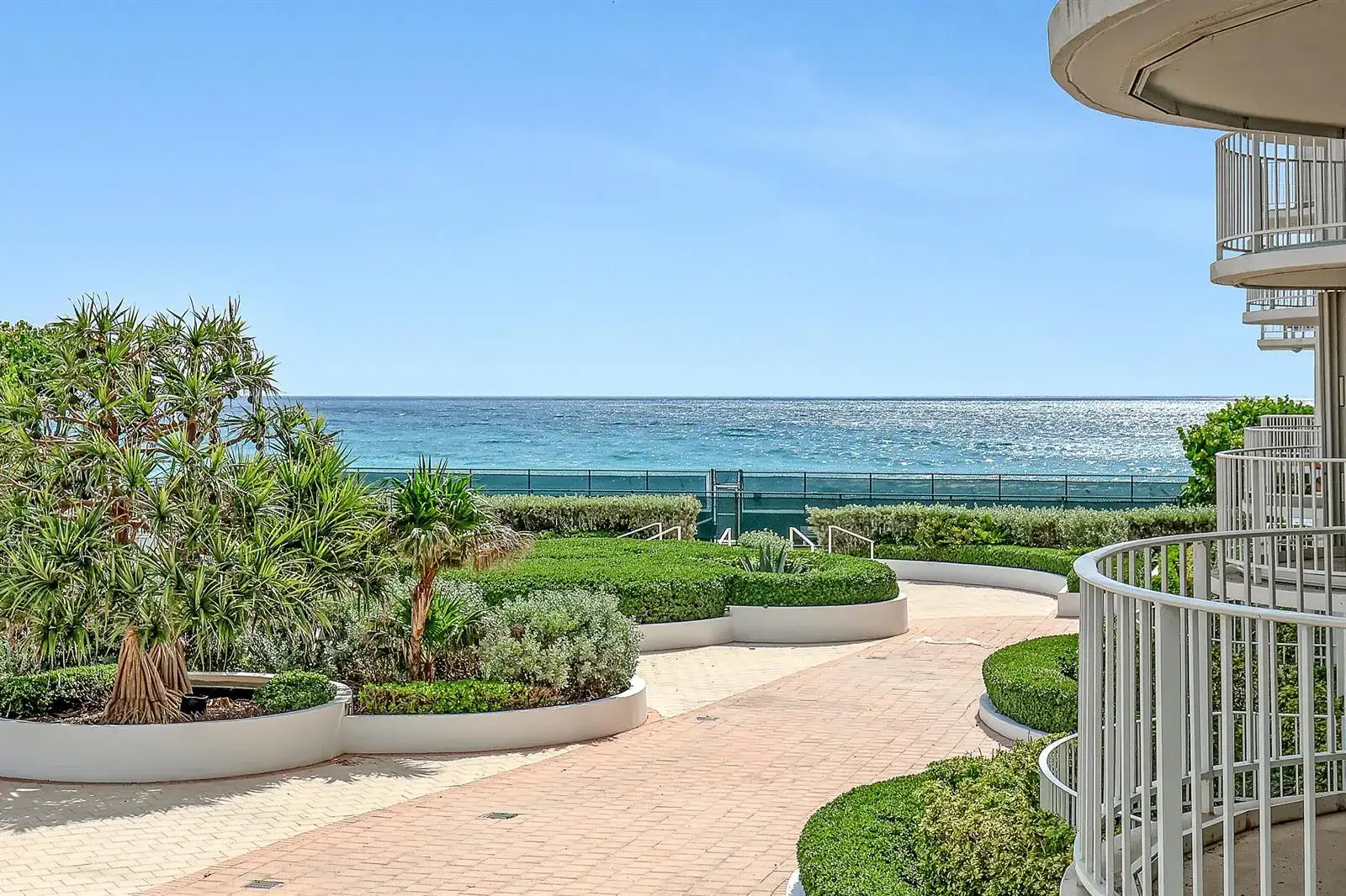 2295 S Ocean Boulevard # 321, Palm Beach FL 33480 photo 2