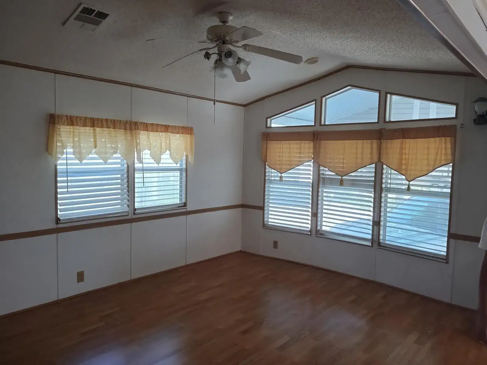 5374 SE 65th Avenue, Okeechobee FL 34974 photo 2