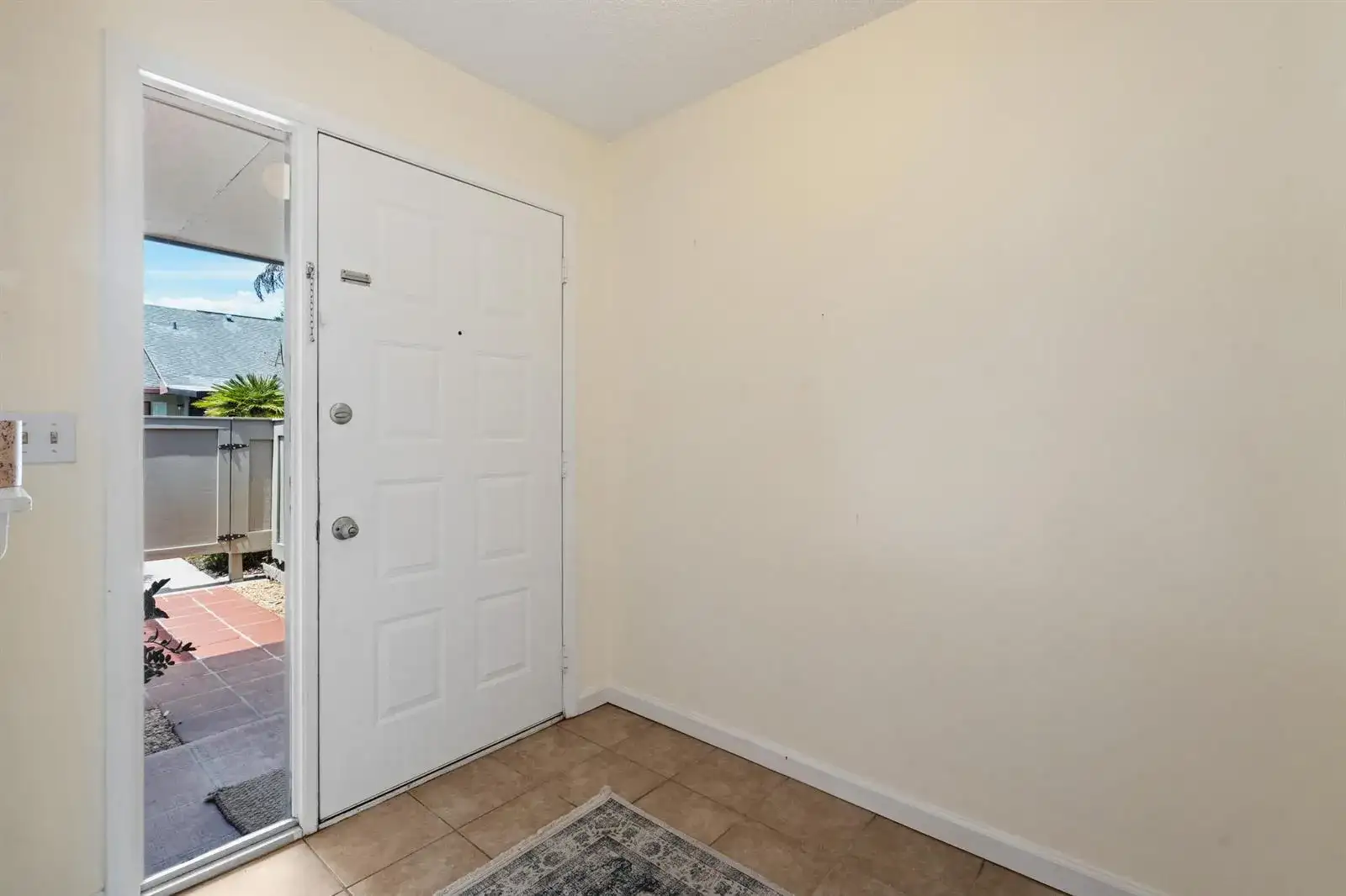 3981 NW Cinnamon Tree Circle, Jensen Beach FL 34957 photo 4