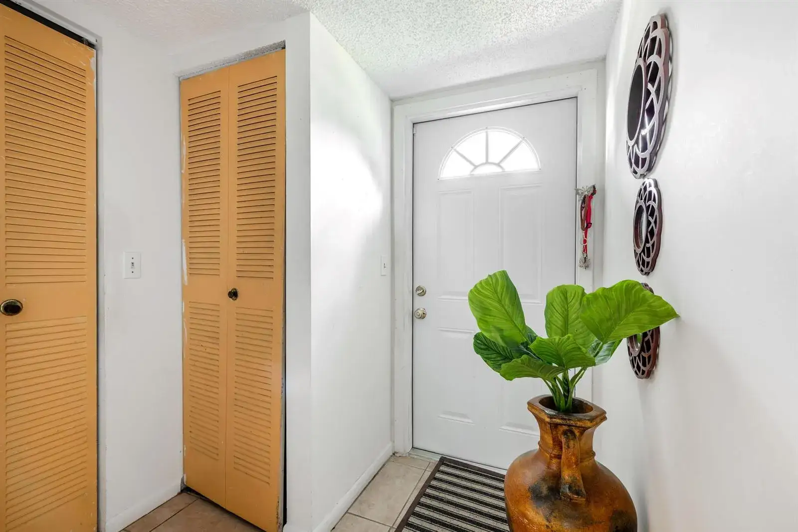 150 Lake Meryl Drive # 143, West Palm Beach FL 33411