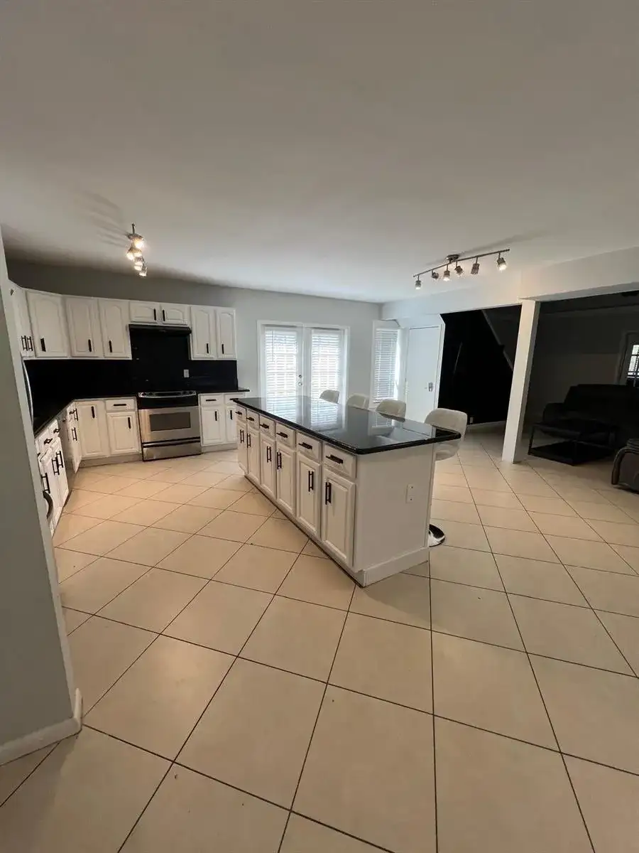 2417 Sundy Avenue, Delray Beach FL 33444 photo 2