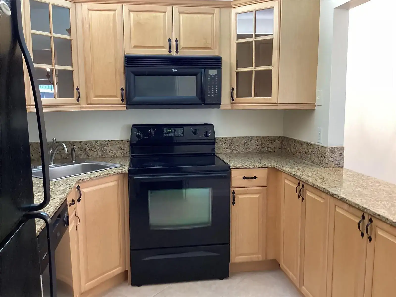 5927 LA PINATA Boulevard # 1, FL 33463 photo 4