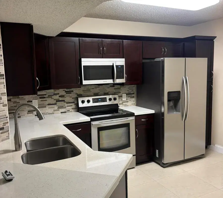 8761 WILES Road # 304, Coral Springs FL 33067