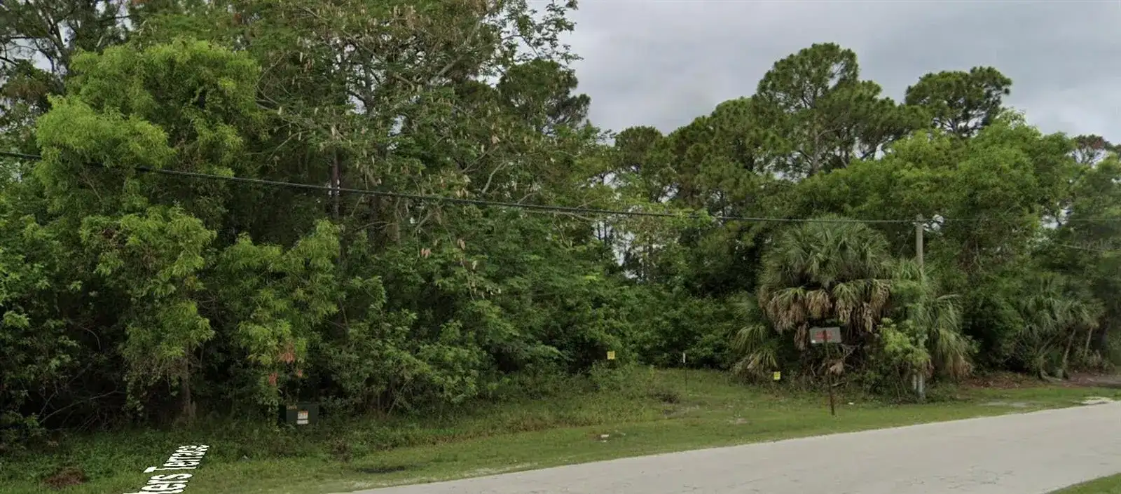 850 SE WALTERS Terrace, Port St. Lucie FL 34983 photo 3