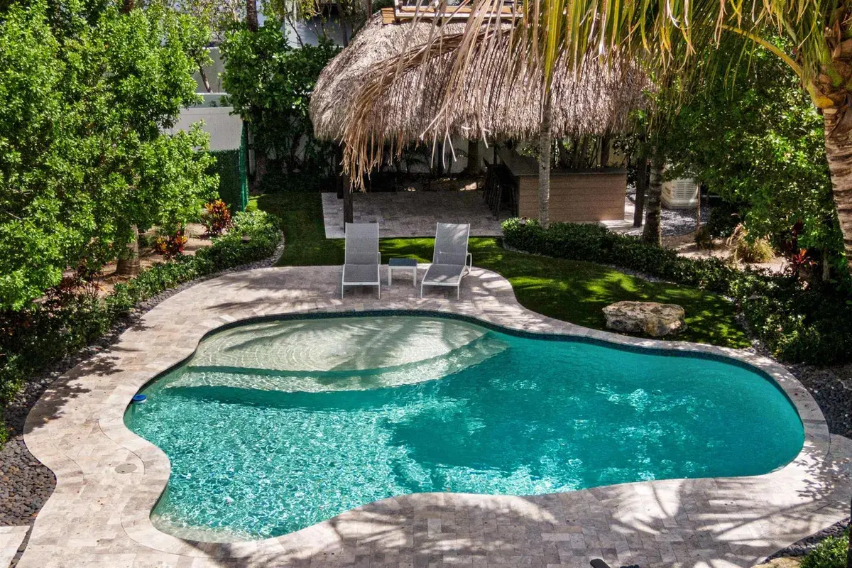 3319 NE 18TH Street, Fort Lauderdale FL 33305