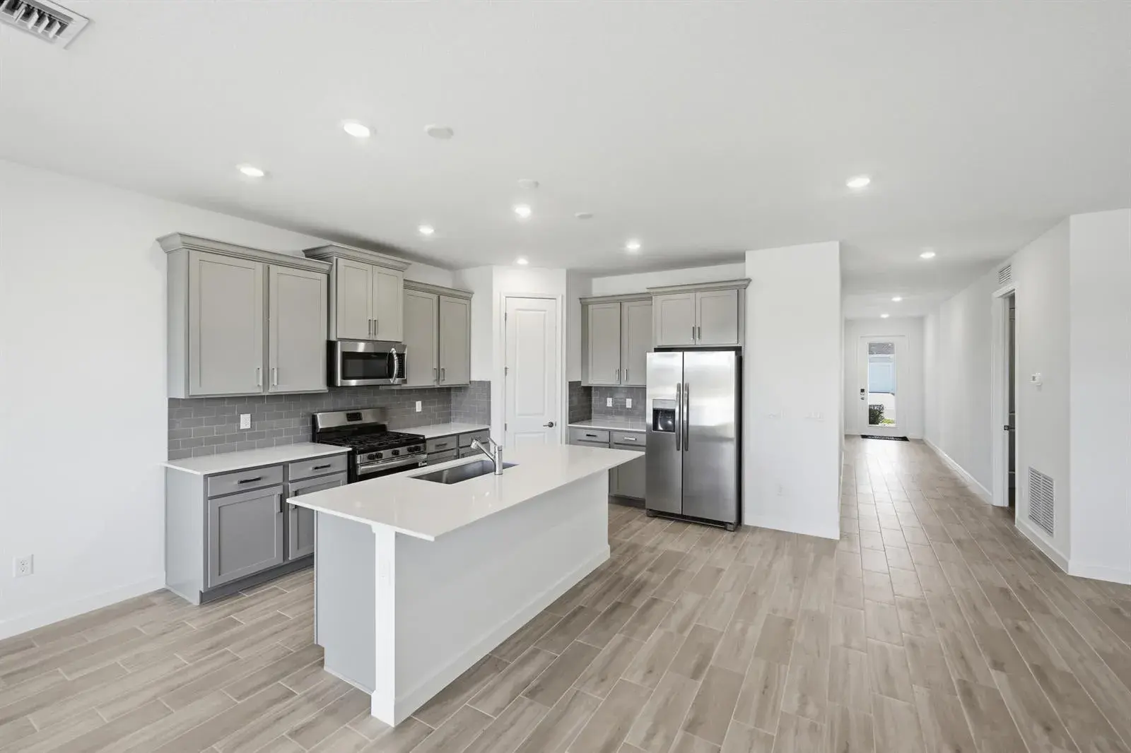 6669 NW HEIRLOOM Terrace, Port St. Lucie FL 34987