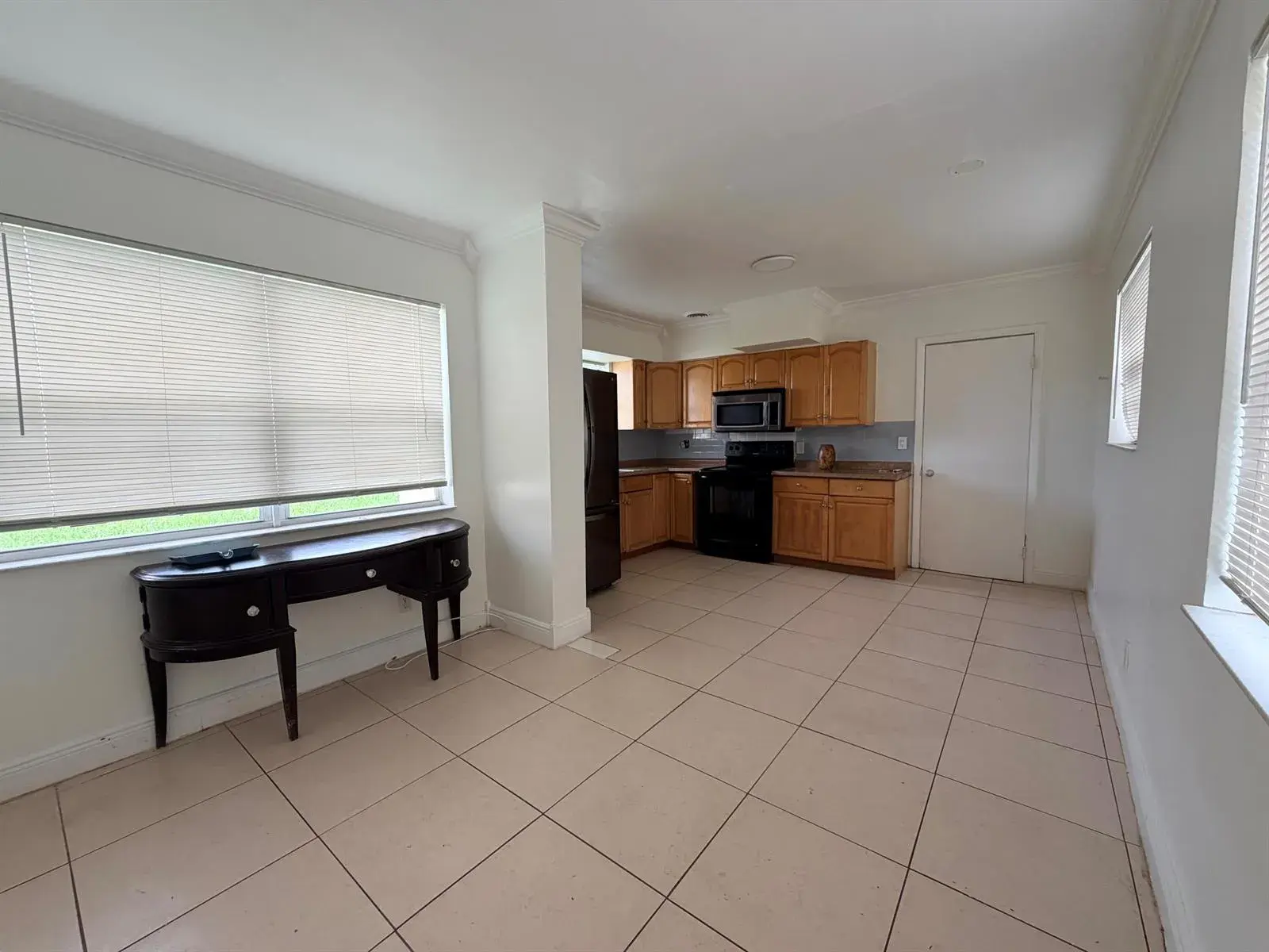 2438 Thomas Street # 3, Hollywood FL 33020