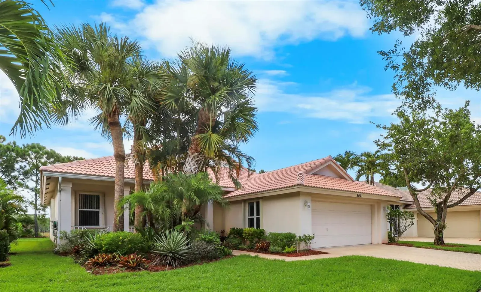 9110 Bay Harbour Circle, West Palm Beach FL 33411