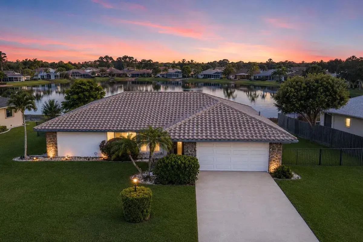 7407 HAZELWOOD Circle, Lake Worth FL 33467