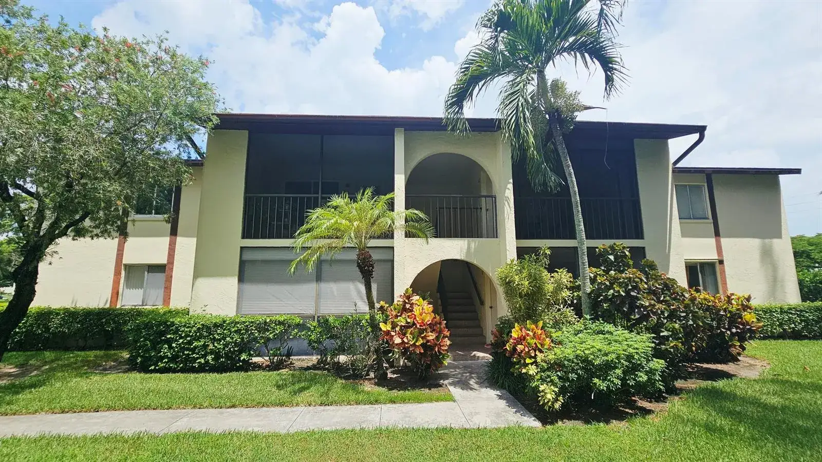 4807 SABLE PINE Circle # B1, West Palm Beach FL 33417