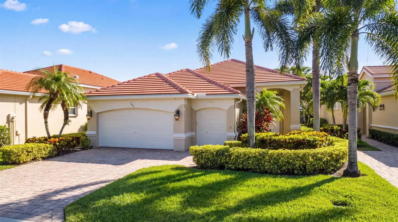 4674 HAZLETON Lane, Lake Worth FL 33449 photo 2