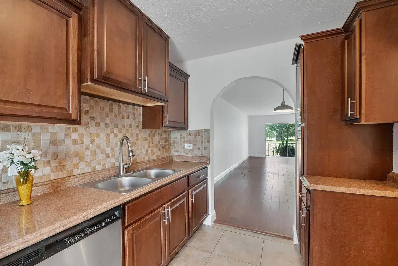 6260 S Falls Circle Drive # 110, Lauderhill FL 33319 photo 4