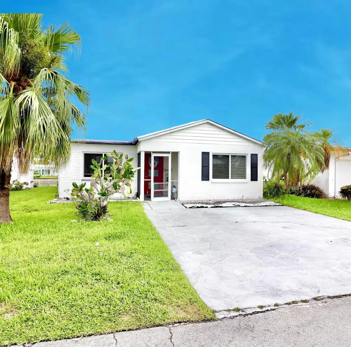 8103 NW 58TH Place, Tamarac FL 33321 photo 3