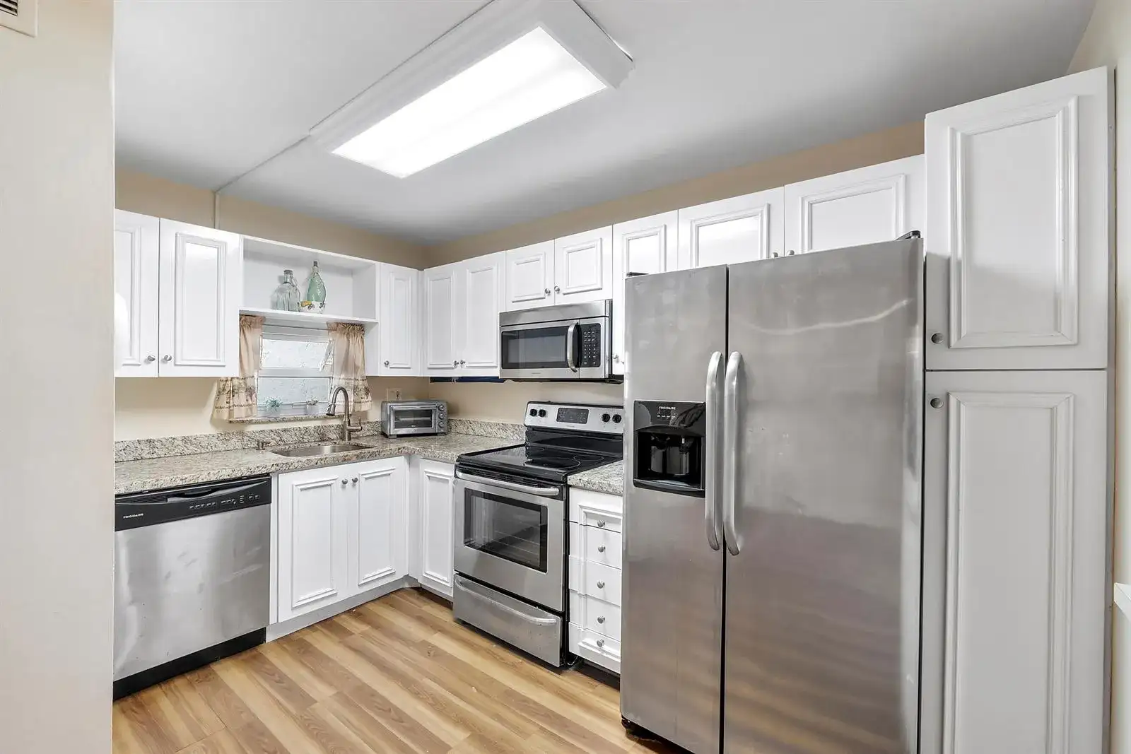 8990 S Hollybrook Boulevard # 209, Pembroke Pines FL 33025 photo 4