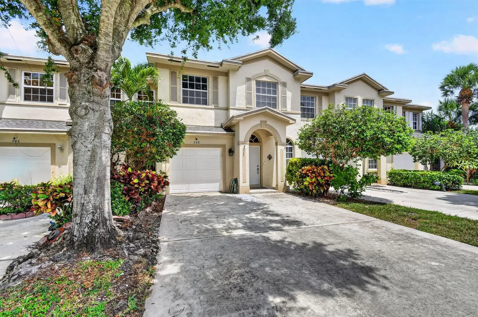 308 SPRUCE Street, Boynton Beach FL 33426 photo 3