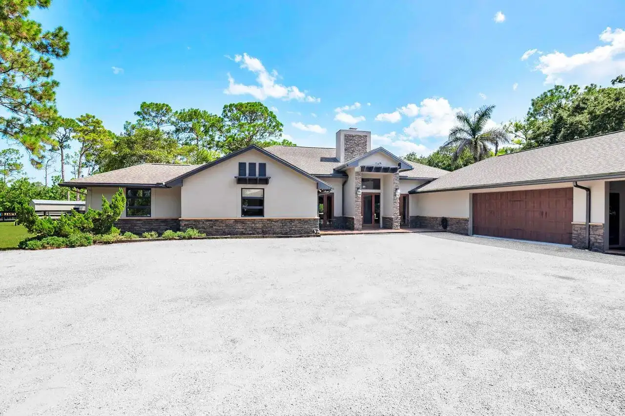 14590 CRAZY HORSE Lane, Palm Beach Gardens FL 33418 photo 3