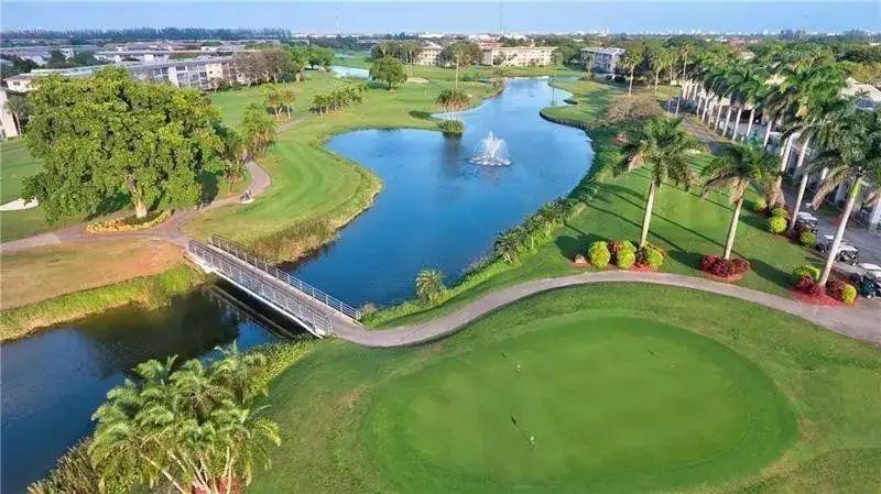 2704 NASSAU Bend # G2, Coconut Creek FL 33066 photo 3