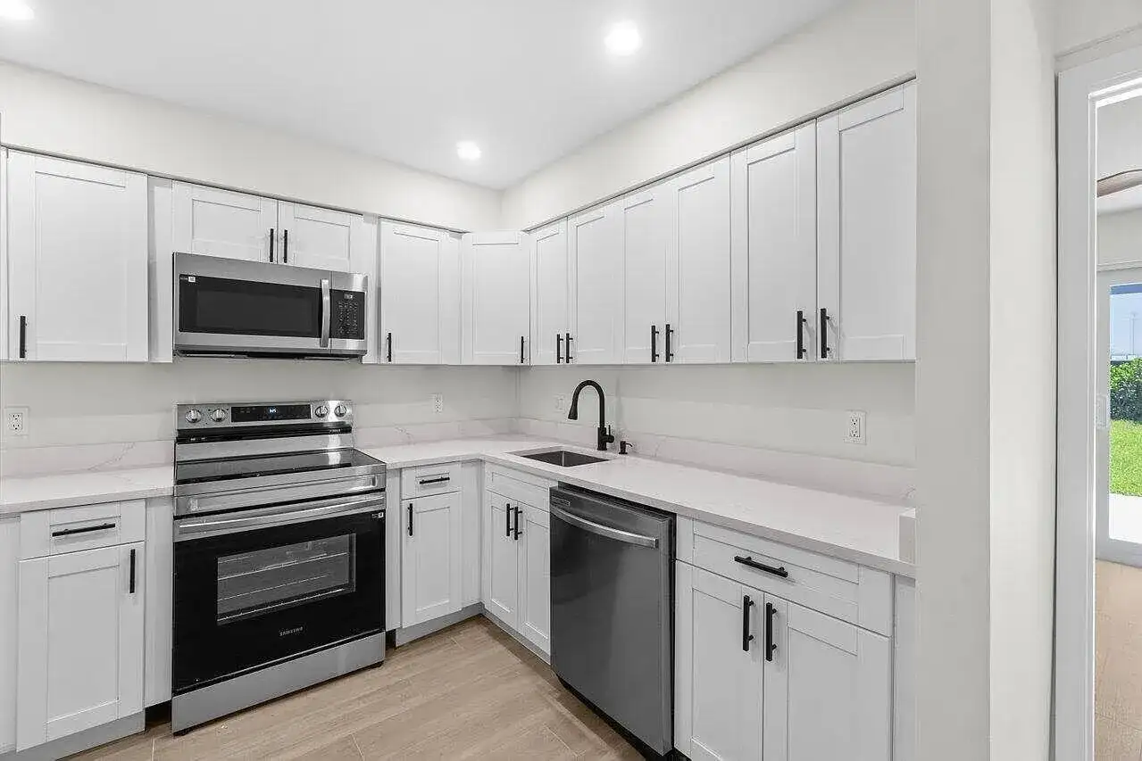 4498 NW 2nd Avenue, Boca Raton FL 33431 photo 4