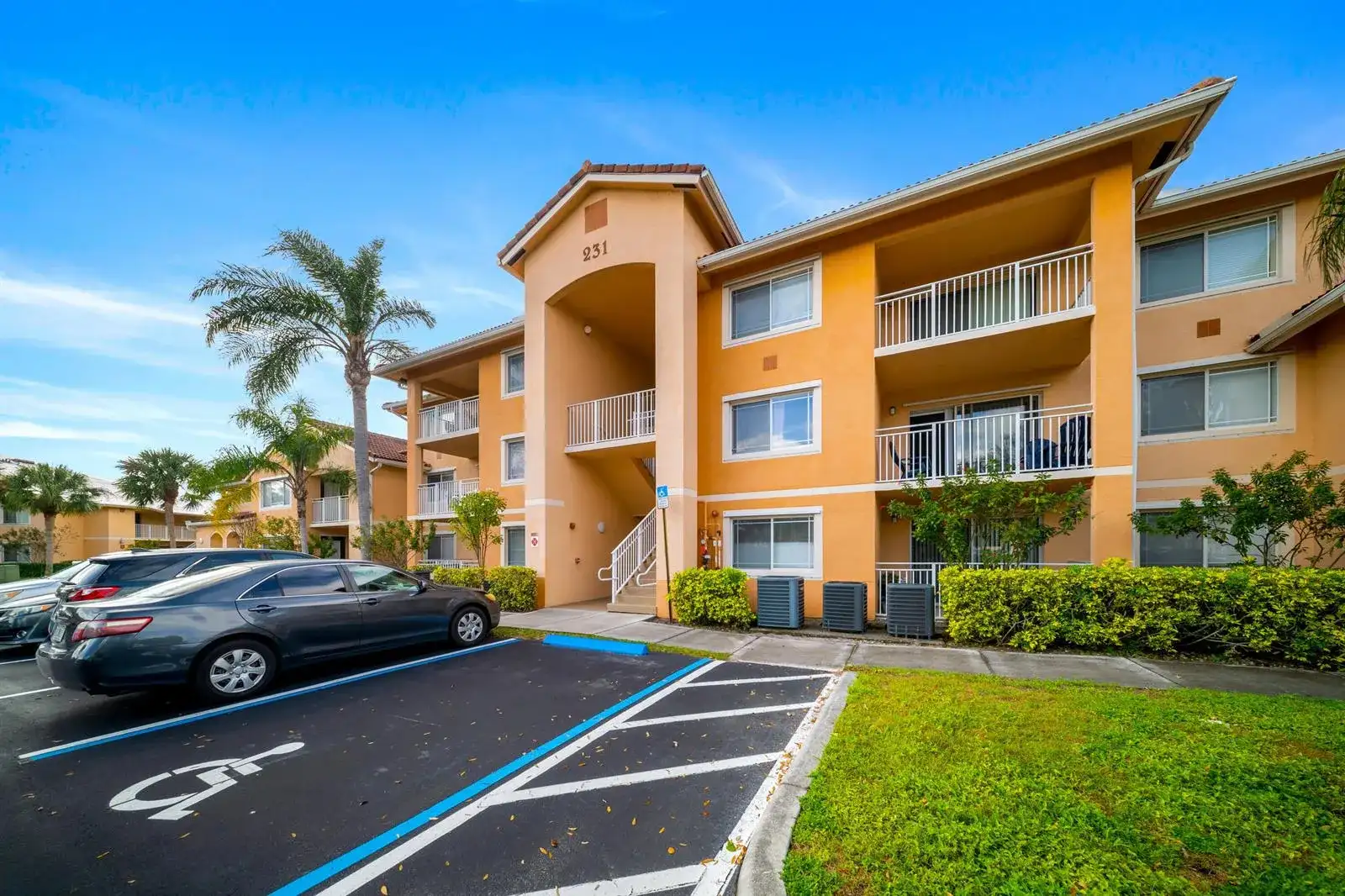 231 SW PALM Drive # 101, Port St. Lucie FL 34986 photo 2