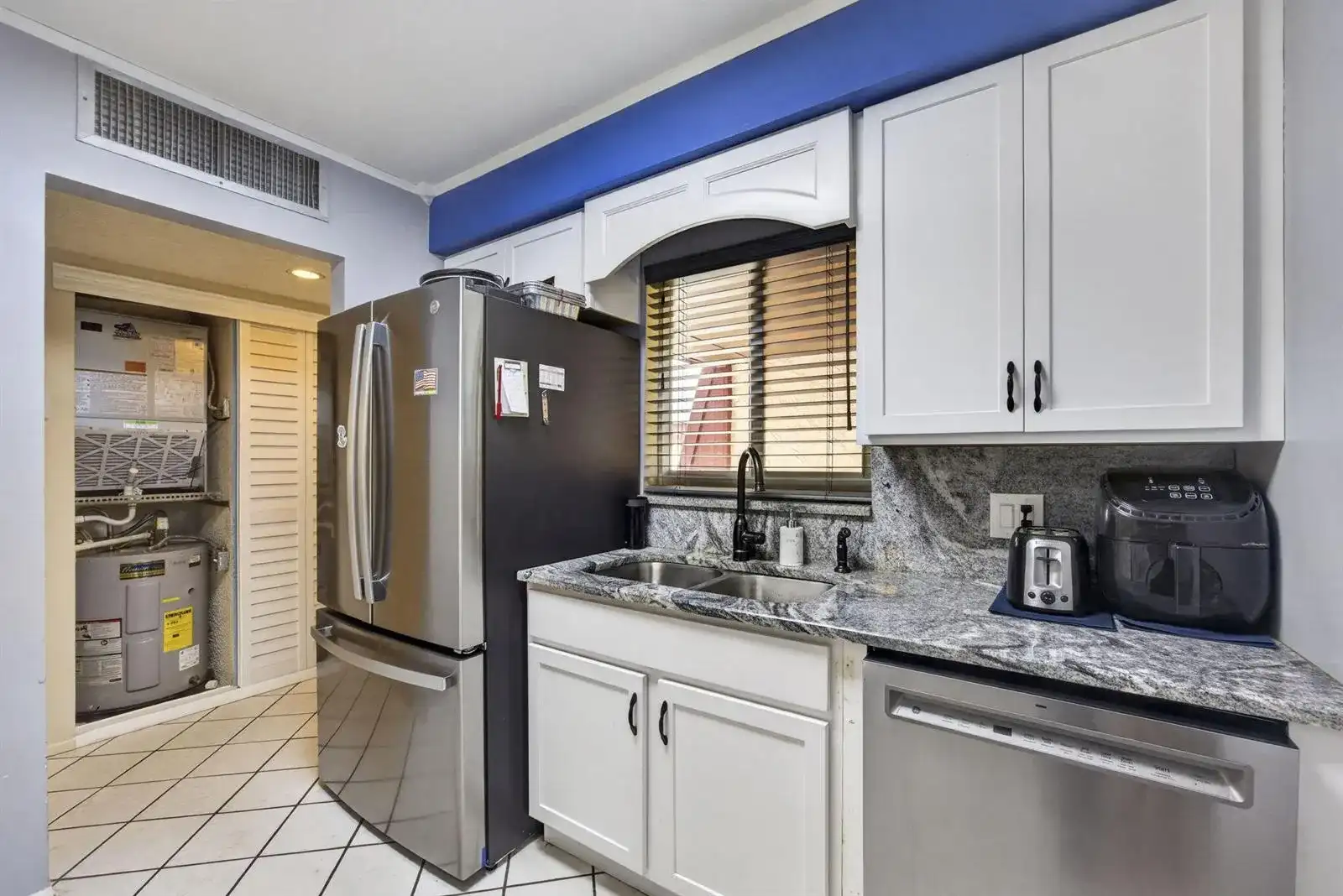 12027 GREENWAY Circle S # 204, Royal Palm Beach FL 33411