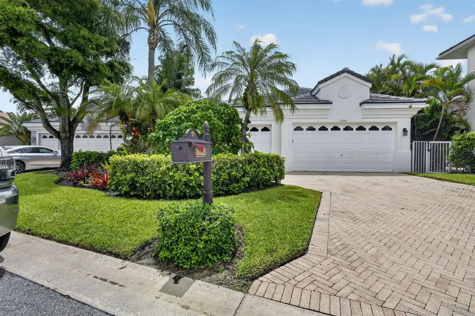16083 Via Monteverde, Delray Beach FL 33446 photo 2