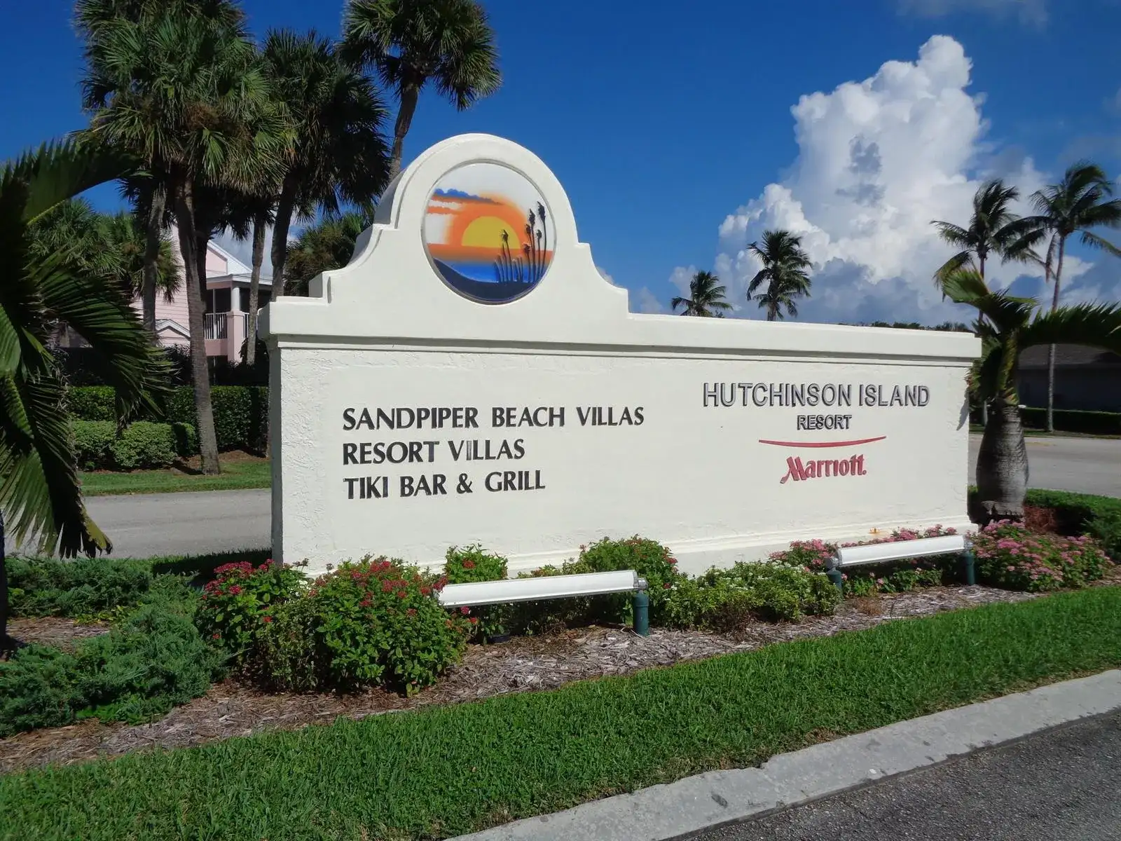 5527 NE GULFSTREAM Way, Hutchinson Island FL 34996 photo 2