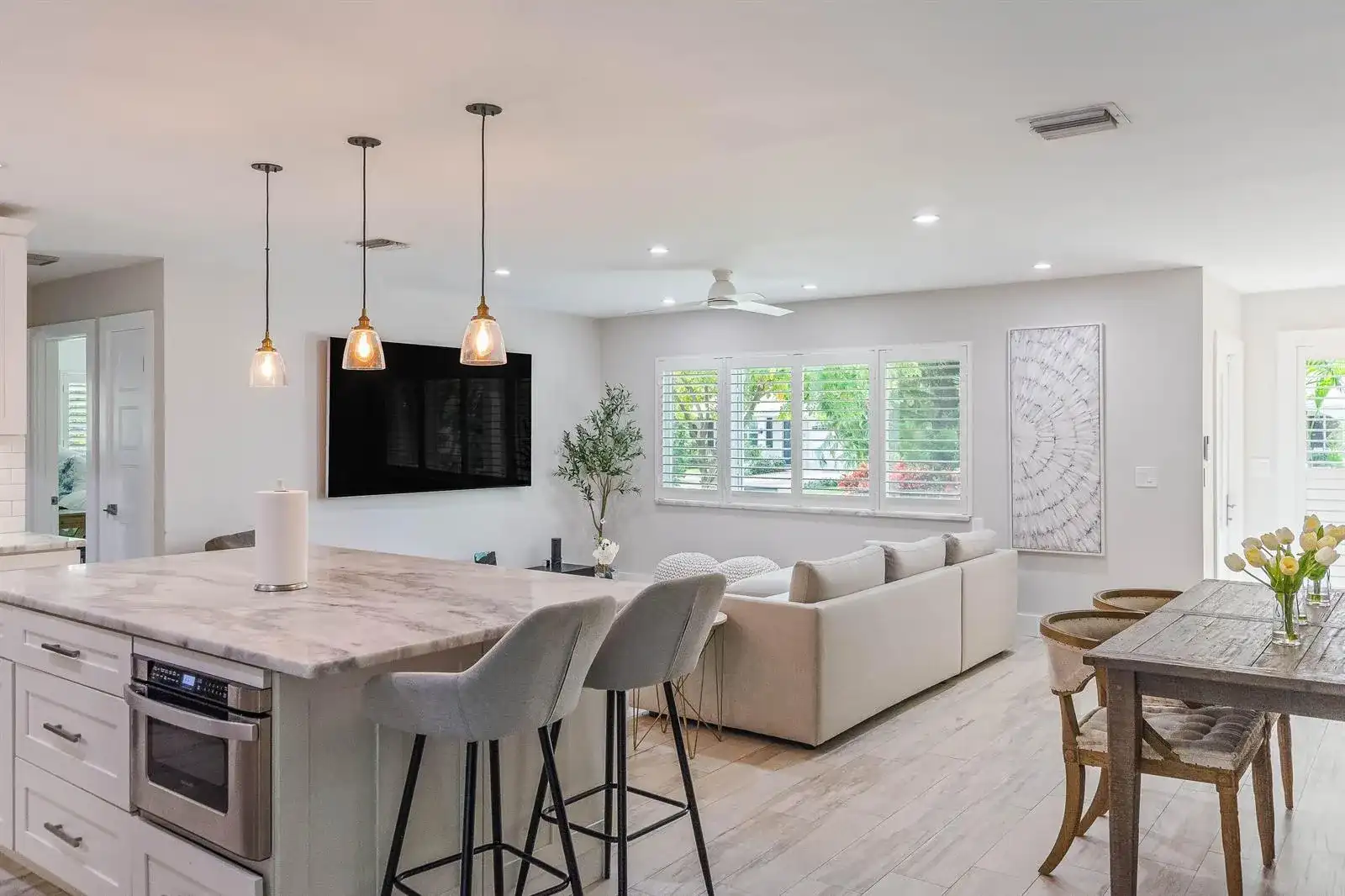2830 SW 5th Street, Boynton Beach FL 33435