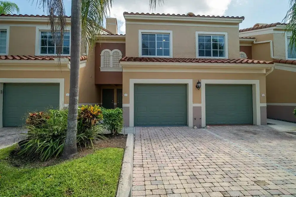 11789 Saint Andrews Place # 103, Wellington FL 33414 photo 2