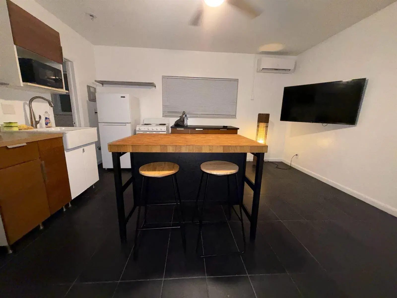 1004 W Las Olas Boulevard # 2, Fort Lauderdale FL 33312