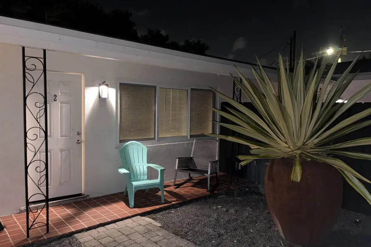 1004 W Las Olas Boulevard # 2, Fort Lauderdale FL 33312