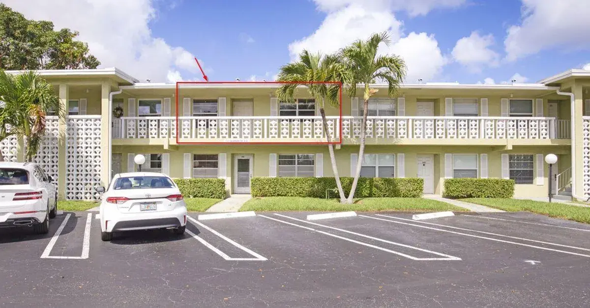 1141 Calamondin Terrace # 202, Delray Beach FL 33445
