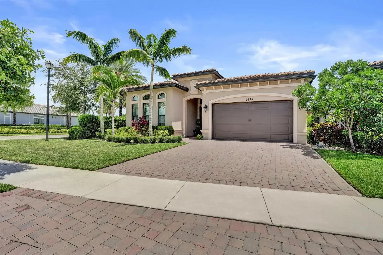7655 SEACOAST Drive, Parkland FL 33067 photo 3