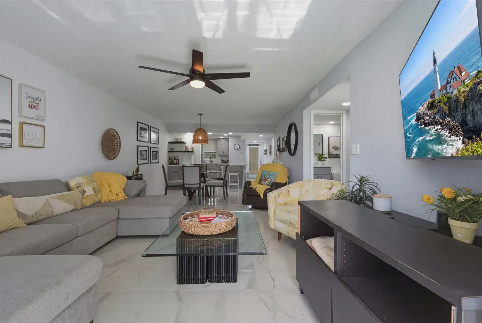 9823 S Hollybrook Lake Drive # 104, Pembroke Pines FL 33025