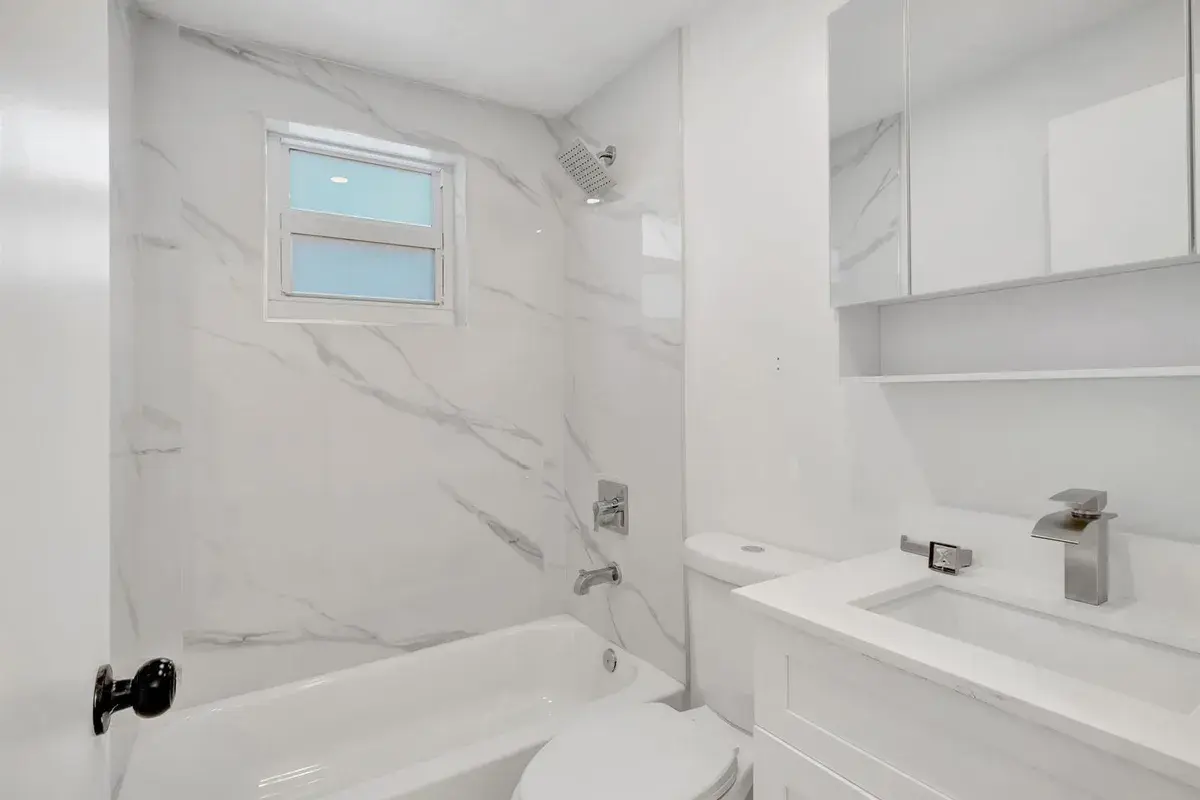 1260 SW 4th Street # 3, Miami FL 33135
