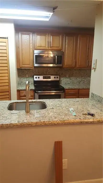 10035 WINDING LAKE Road # 102, Sunrise FL 33351