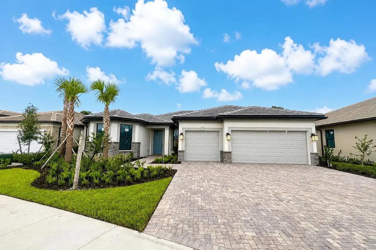 4519 SILVERWOOD Lane N, Oakland Park FL 33309