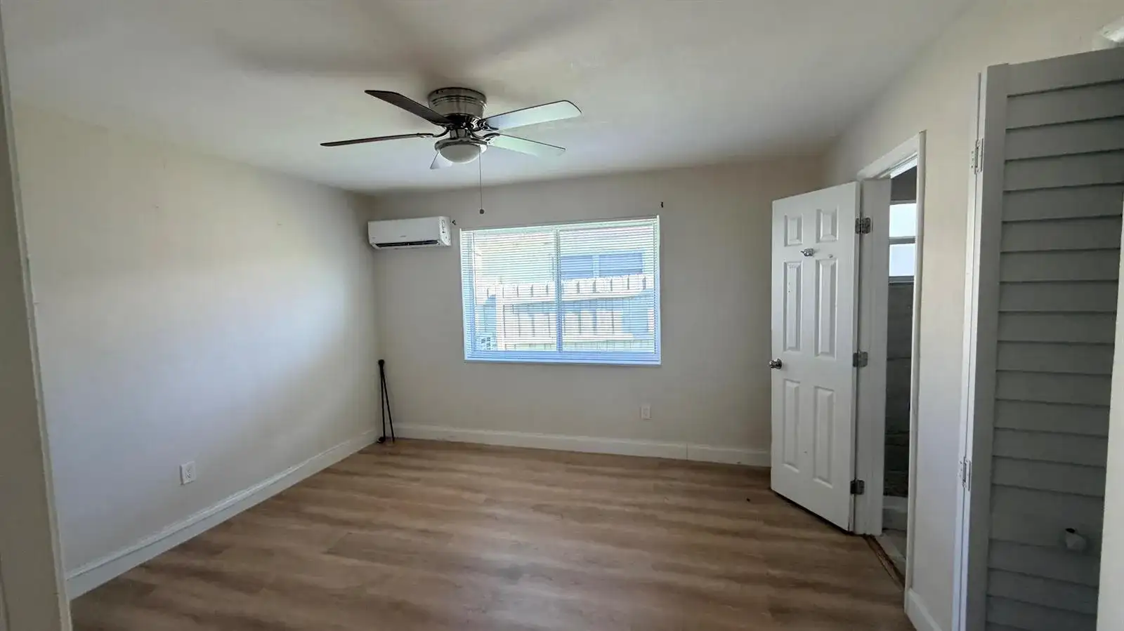 800 MOFFETT Street # 3, Hallandale Beach FL 33009 photo 4