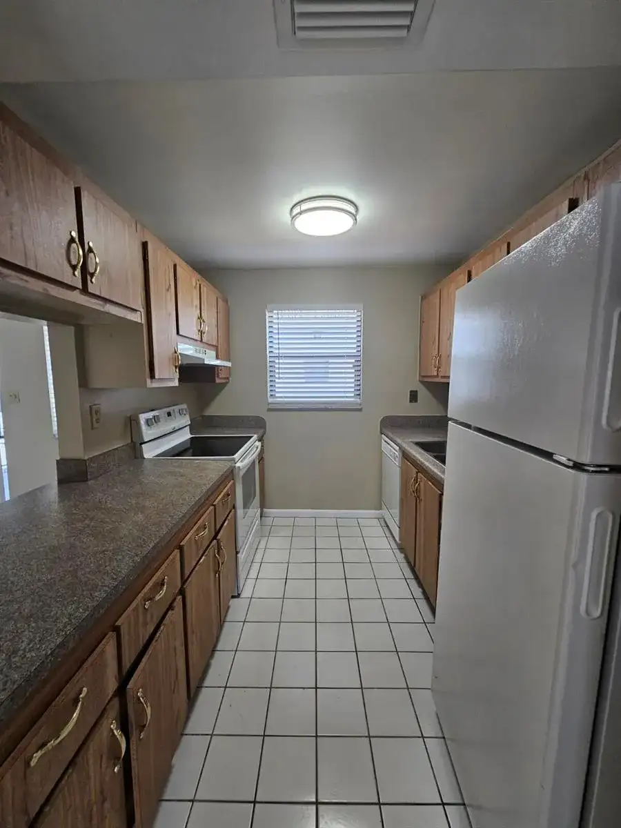 1880 N CONGRESS Avenue # 209, West Palm Beach FL 33401 photo 4