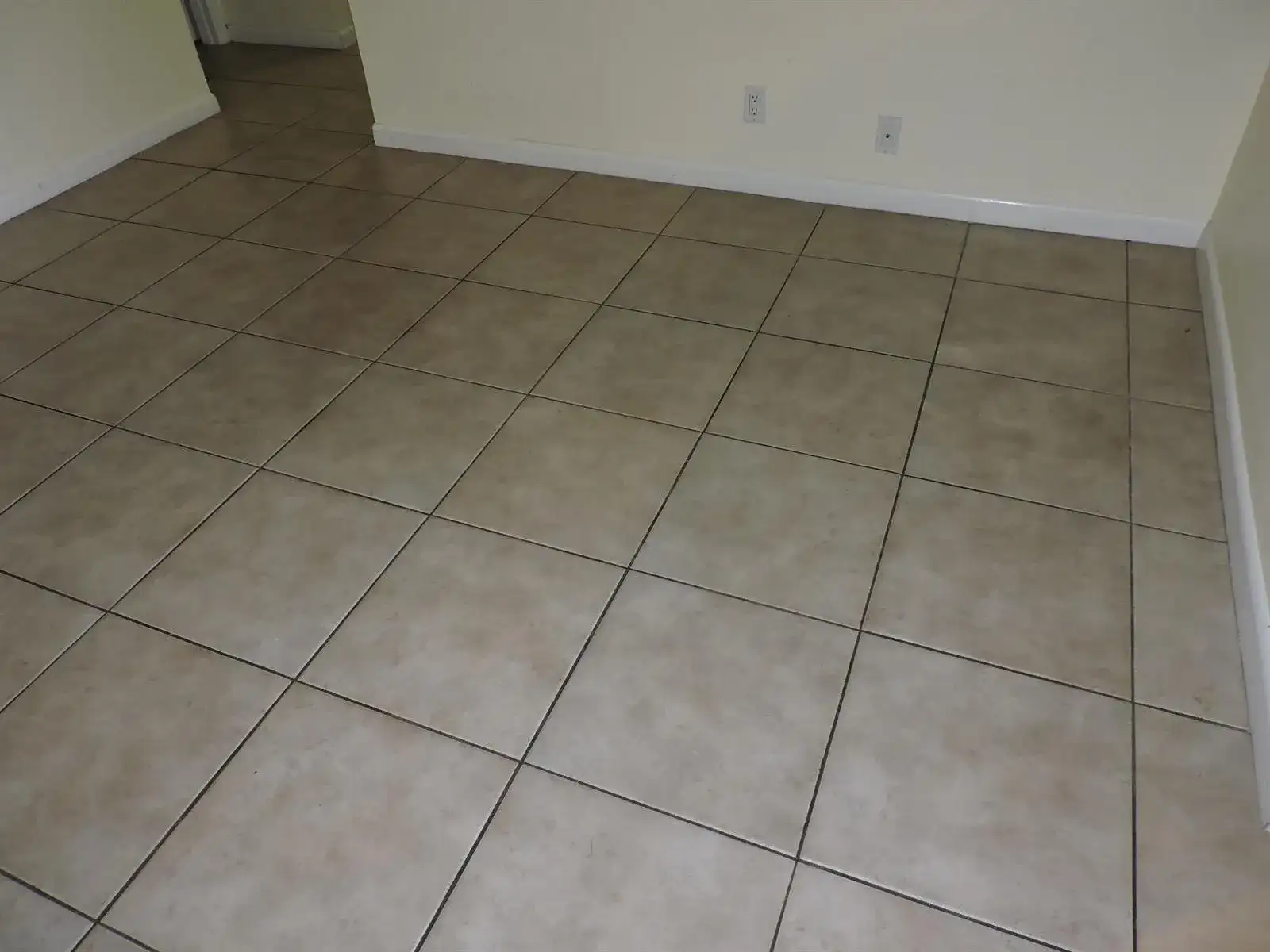 8599 Crater Terrace, West Palm Beach FL 33403 photo 4