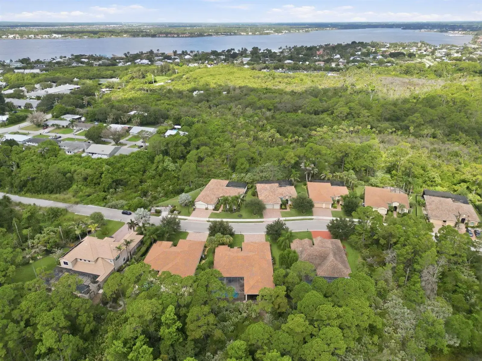 2553 NW CRYSTAL LAKE Drive NW, Jensen Beach FL 34957 photo 5