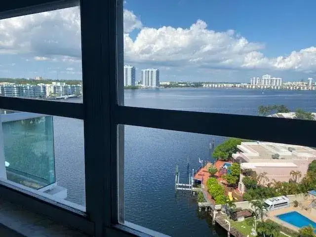 2841 NE 163RD Street # 1111, North Miami Beach FL 33160 photo 4