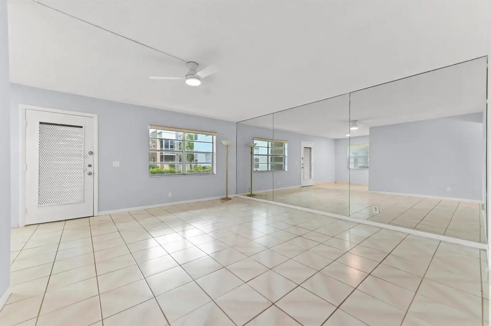548 Capri L, Delray Beach FL 33484 photo 5