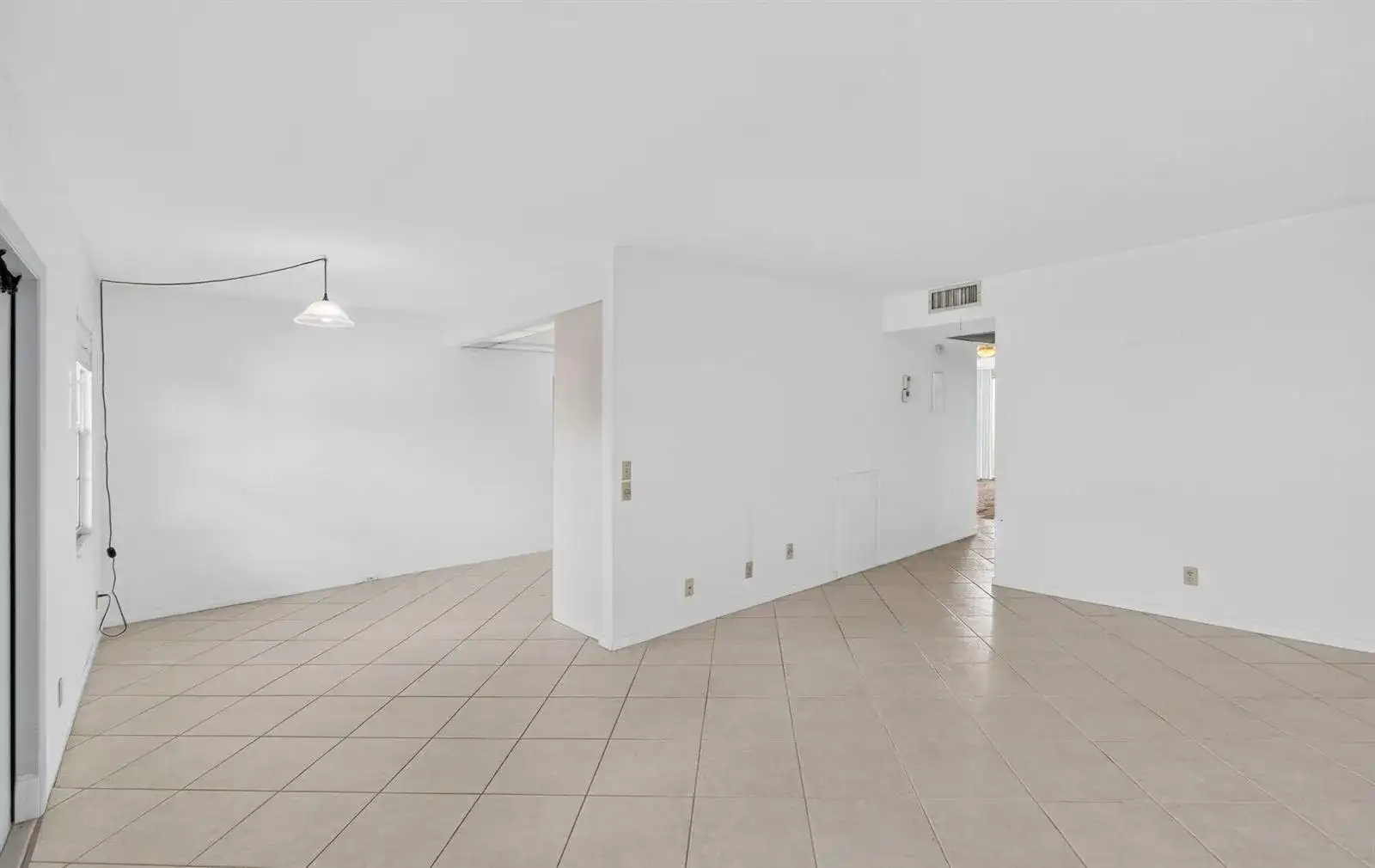 4039 HYTHE C, Boca Raton FL 33434 photo 2