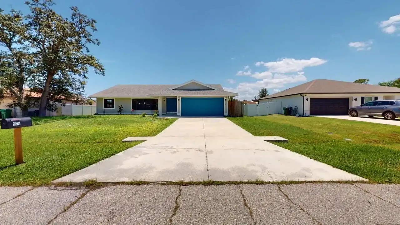 974 SE BELFAST Avenue, Port St. Lucie FL 34983