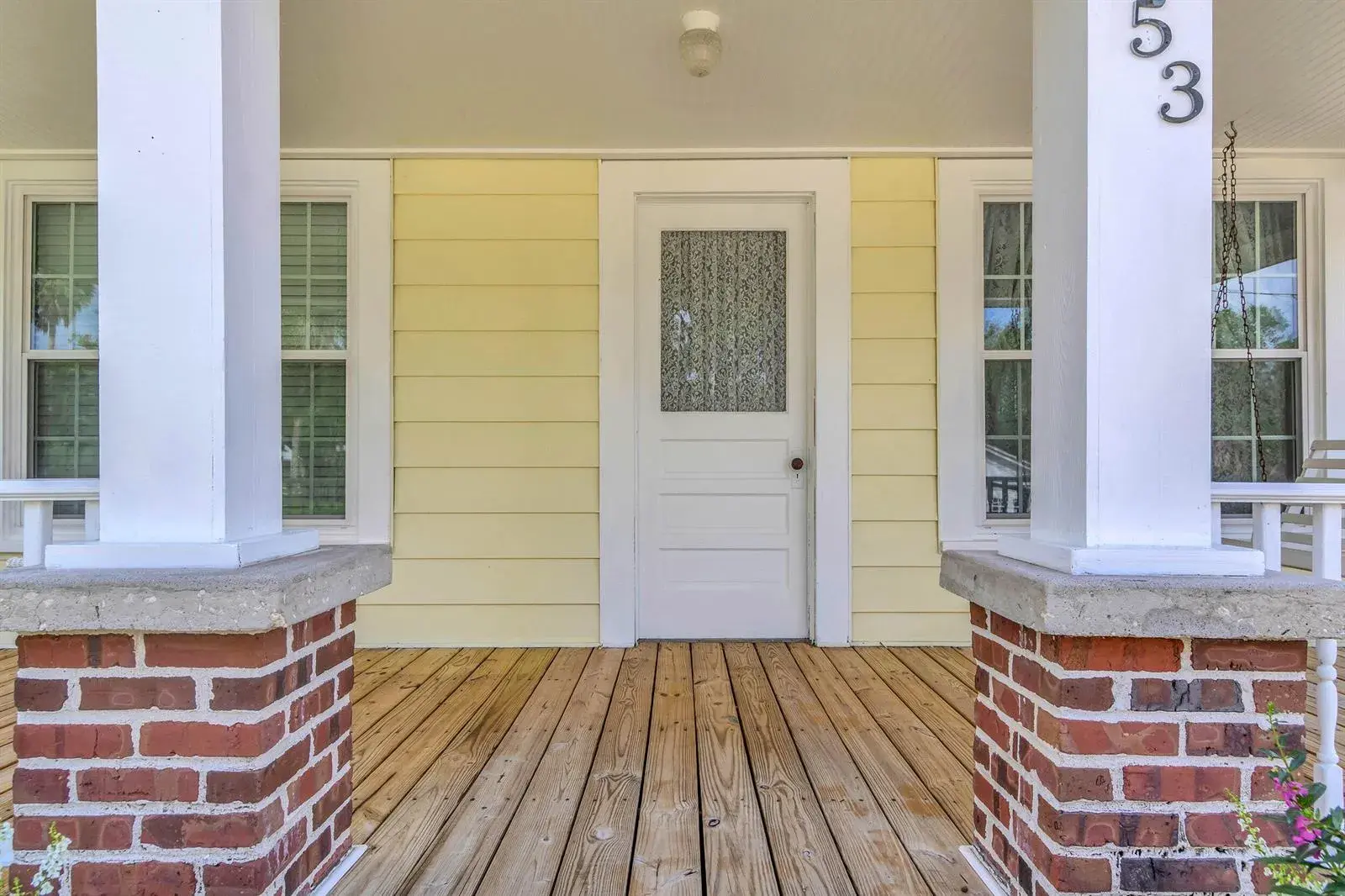 453 Bell Avenue, FL 34601