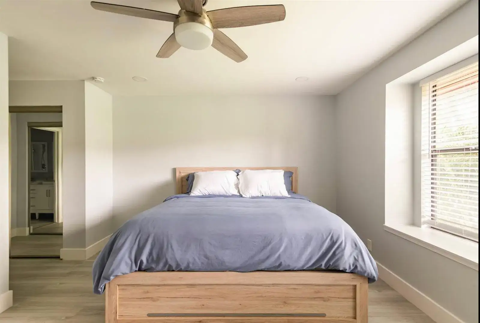 300 CROSSWINDS Drive # B1, FL 33413 photo 3